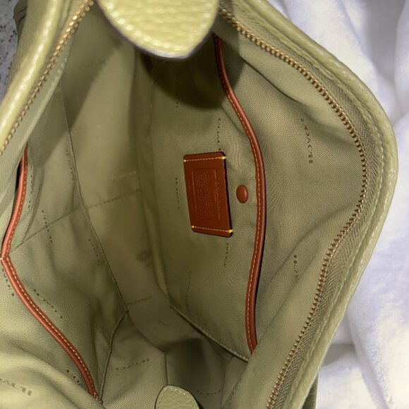 Rare, barely-used Coach Soft Pebble Leather Cary Shoulder Bag - Moss?Sage? - Picture 6 of 7